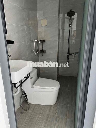 NHÀ SÂN RỘNG ĐẬU Ô TÔ 4PN 4WC MỚI ĐẸP SẠCH SẼ Ở + VPCTY+ KD ONLINE