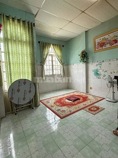 Mặt tiền KD-đường Nguyễn Thức Tự-Bến xe miền tây-Nhà 3 tầng 86m2