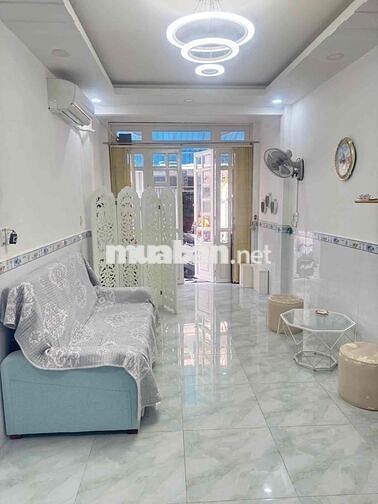 Bán nhà hẻm đẹp Gò Vấp cách 5 phút tới quận Bình Thạnh 34m2 2pn2wc