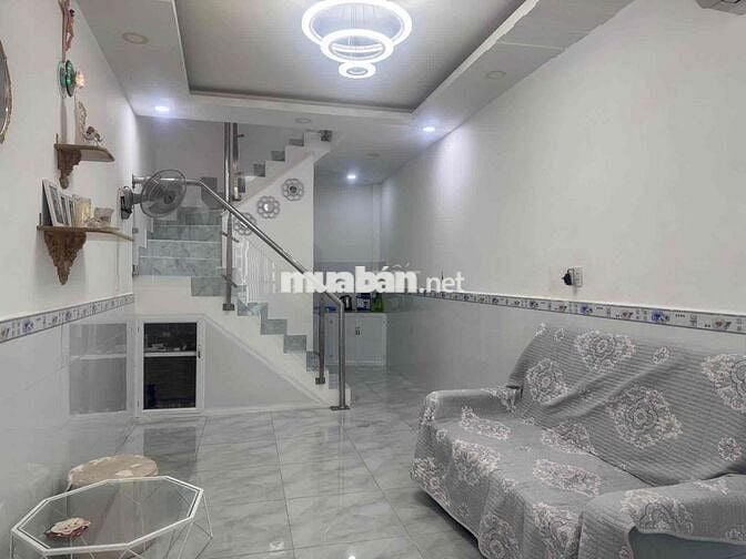 Bán nhà hẻm đẹp Gò Vấp cách 5 phút tới quận Bình Thạnh 34m2 2pn2wc