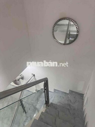 Bán nhà hẻm đẹp Gò Vấp cách 5 phút tới quận Bình Thạnh 34m2 2pn2wc