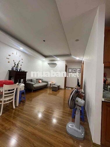 Bán nhà chung cư  Udic Siverside phó Minh Khai 67m2 tầng 18 giá 6 tỷ s