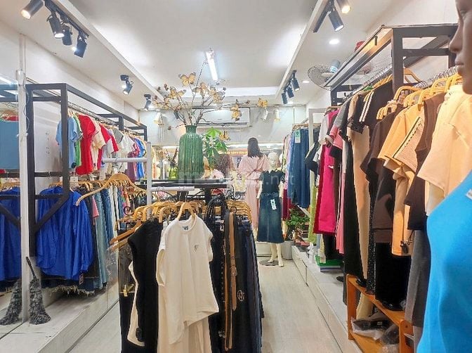 ‼️SANG NHƯỢNG CỬA HÀNG THỜI TRANG NỮ MẶT PHỐ NGUYÊN HỒNG - VÀO KINH DO