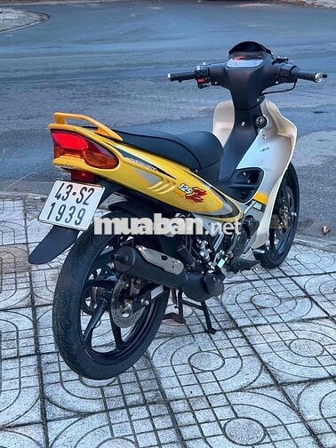Yamaha Ya cá mập Đã sử dụng Vàng, Trắng