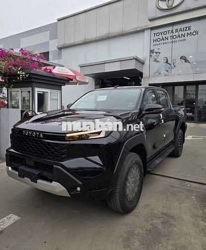 Toyota Hilux 2.8AT Tự động Thái Lan - BAO GIÁ TỐT