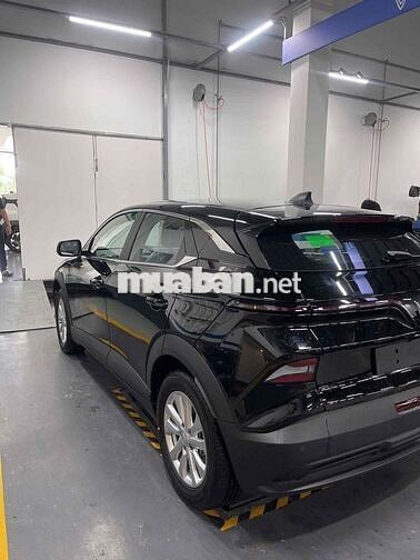 Vinfast VF6 Eco Đen sẵn xe - hồ sơ giao ngay