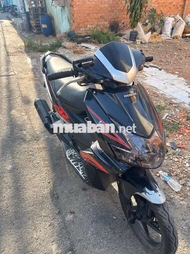 Honda Airblade cavet đầy đủ.. máy êm ru