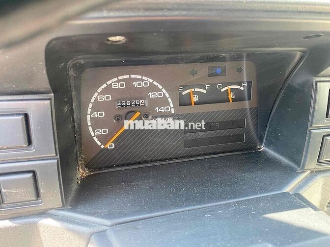 Suzuki Van 2 chỗ 2021 Vàng 23000 km tải 580kg