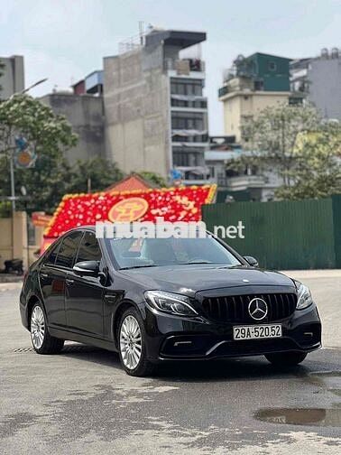 Mercedes-Benz C-Class Đen 5 chỗ cũ