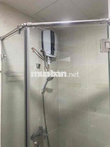 Cho thuê gấp căn 2pn,1wc Bcons Garden , có nội thất 5tr5/ tháng