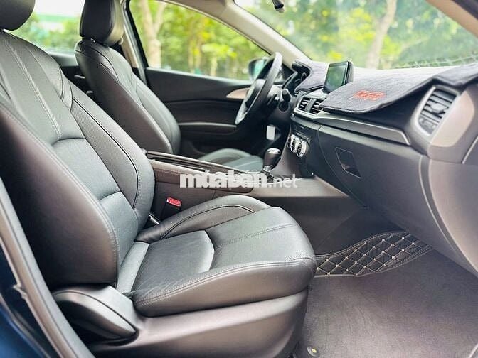 Mazda Mazda 3 1.5 AT Facelift 2017 Xanh