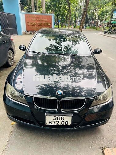 BMW 320i 2008 Đen 5 chỗ
