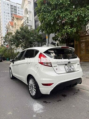 Ford Fiesta AT bản S 2014 Trắng 91000 km