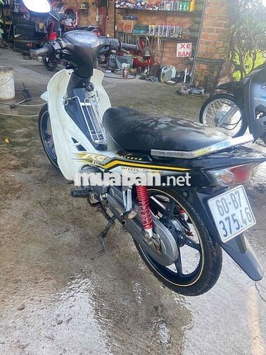 Yamaha Sirius 2015 chính chủ từ đầu xe zin êm đẹp