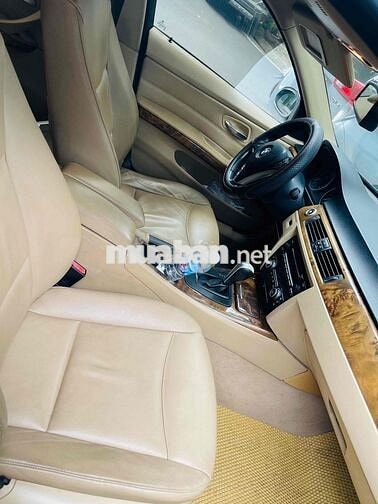 BMW 320i 2008 Đen 5 chỗ