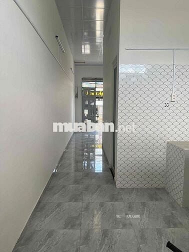 Nhà mặt tiền hẻm xe tải 6 triệu còn bớt
