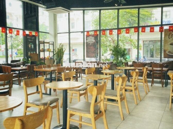 C CAFE GÒ VẤP TUYỂN DỤNG