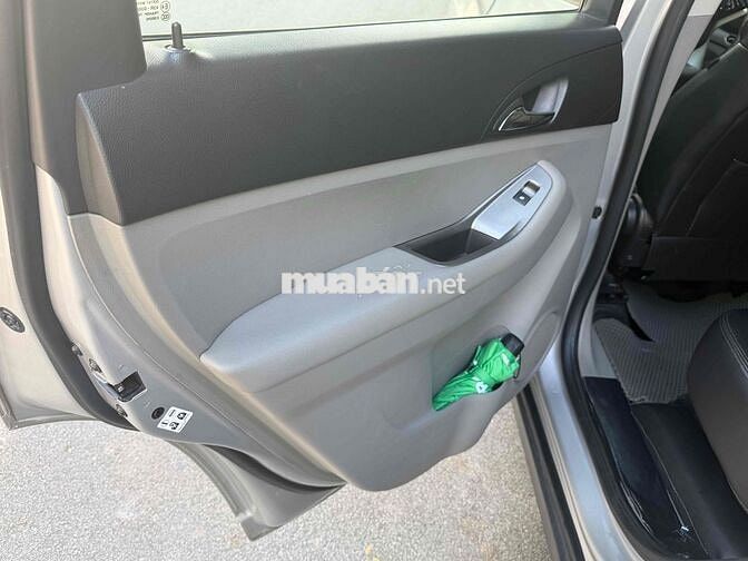 Chevrolet Orlando 2016  7 chỗ Xăng Tự động Bạc