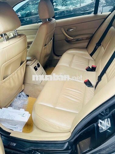 BMW 320i 2008 Đen 5 chỗ