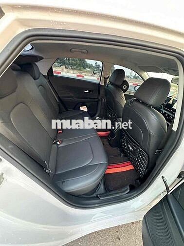 Hyundai Accent 2024 1.5 AT Đặc biệt 4000 km Trắng