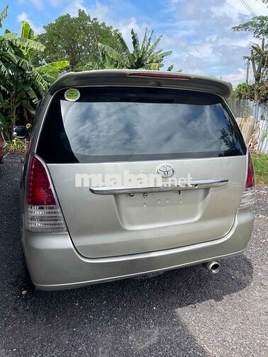 Toyota Innova Bạc 7 chỗ có màn hình, camera lùi