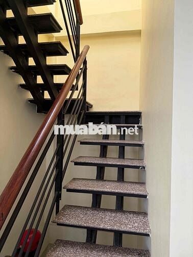 Cho thuê nhà Góc 2MT Phan Đăng Lưu , PN 4x9m 3Lầu giá 26triệu