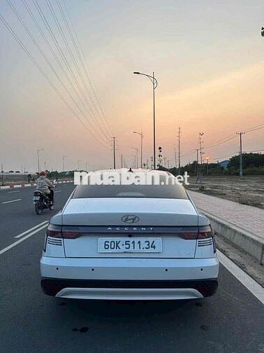 Hyundai Accent 2024 1.5 AT Đặc biệt 4000 km Trắng