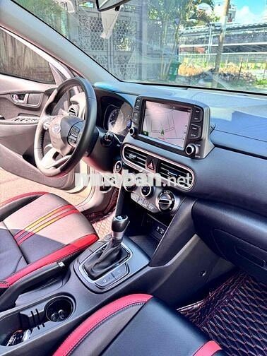 Hyundai Kona 2021 Tiêu chuẩn Trắng Tự động