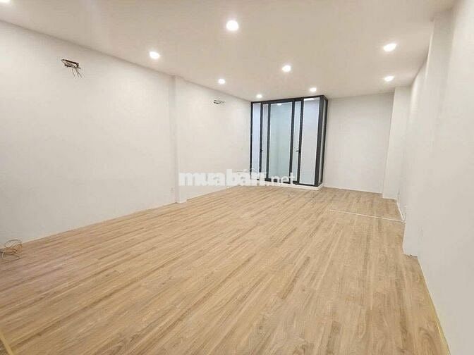 Cần cho thuê nhà 15A Đường Số 2 Cư Xá Đô Thành P.4 Q.3