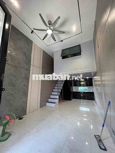 Nhà mới 100% cho thuê nguyên căn . Thiết kế hiện đại . Đèn mở cảm ứng