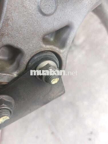 Yamaha Luvias Đỏ Bền bỉ