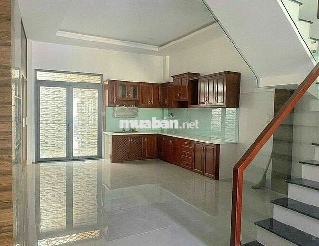 Cho thuê nhà HXH 371/3B Hai Bà Trưng  P. Tân Định, Quận 1 