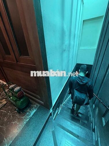 Nhà đẹp - mới trung tâm Bến Nghé Q1 - Ngang 4.2m giá chỉ 5x !!!