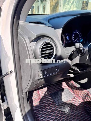 Hyundai Kona 2021 Tiêu chuẩn Trắng Tự động