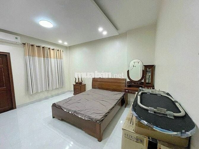 Cho thuê nhà HXH 371/3B Hai Bà Trưng  P. Tân Định, Quận 1 
