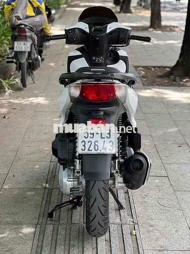 SH 150 CBS 2022 Trắng đen 10.000km Bstp Chính Chủ