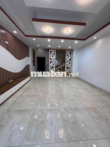Cho thuê nhà mặt tiền đường số 32 khu tên lửa có nội thất nhà đẹp