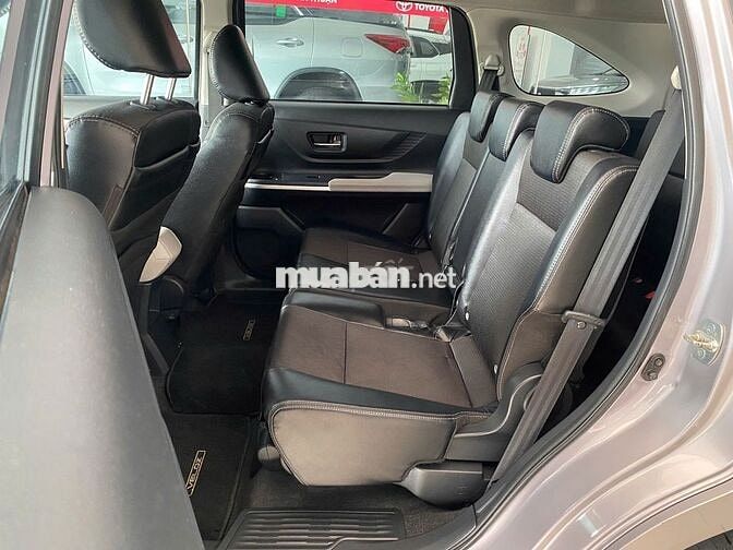 Toyota Veloz Cross TOP 2022 Tự động Xám