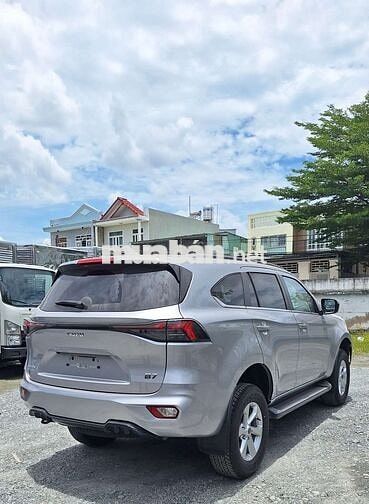 Isuzu Mu-x B7 số sàn 7 chỗ máy dầu 2025 gầm cao