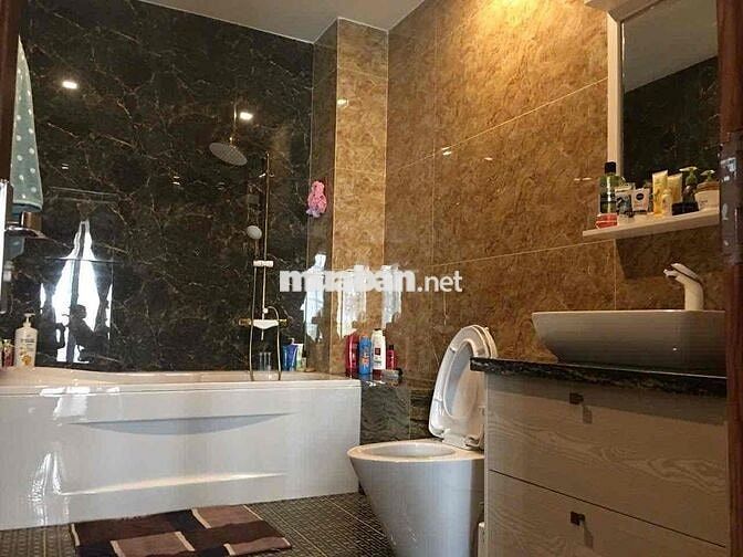 CHO THUÊ NHÀ 4PN FULL NỘI THẤT ĐƯỜNG XE HƠI