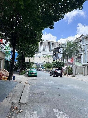 Cho thuê nhà mặt tiền đường số 32 khu tên lửa có nội thất nhà đẹp