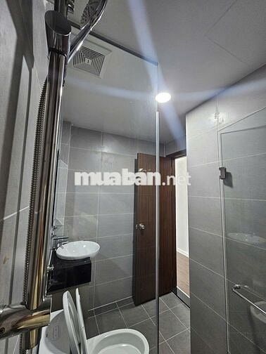 CÒN TRỐNG PN THƯỜNG CÓ CỬA SỔ LỚN - SẴN TỦ LẠNH, MÁY GIẶT - CHỈ 3TR5