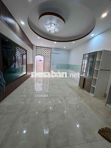 Cho thuê nhà mặt tiền đường số 32 khu tên lửa có nội thất nhà đẹp