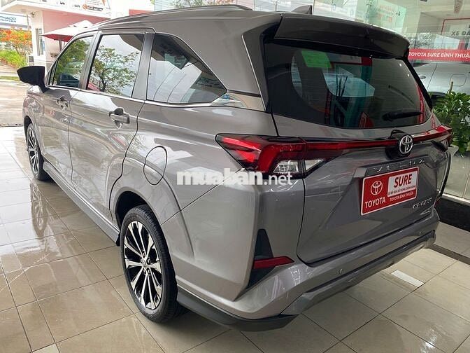Toyota Veloz Cross TOP 2022 Tự động Xám