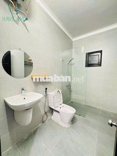 CĂN HỘ STUDIO TRUNG TÂM THÀNH PHỐ - GẦN SÂN BAY