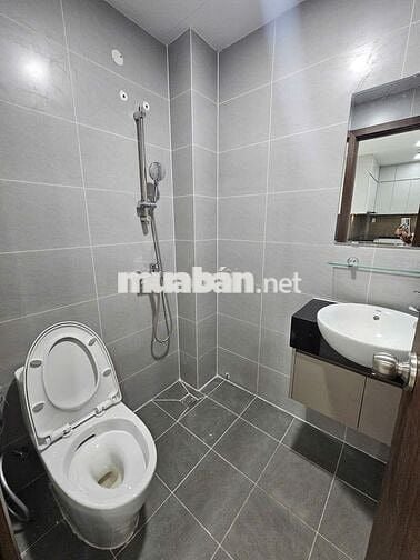 CÒN TRỐNG PN THƯỜNG CÓ CỬA SỔ LỚN - SẴN TỦ LẠNH, MÁY GIẶT - CHỈ 3TR5