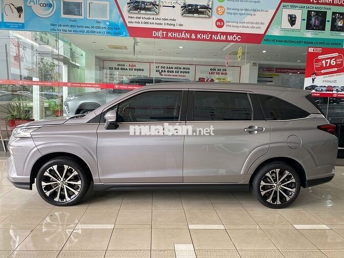 Toyota Veloz Cross TOP 2022 Tự động Xám