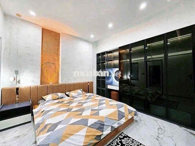 ✔️ Cho thuê nhà 3 tầng mặt tiền : Hoà Minh , Liên Chiểu