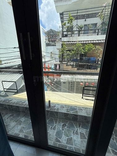 Bán Nhà Mới đẹp y hình. 75.1m2 đất. Giá rẻ nhất khu vực 