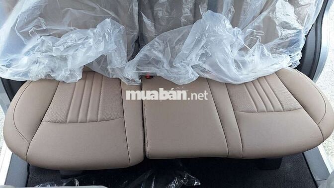Isuzu Mu-x B7 số sàn 7 chỗ máy dầu 2025 gầm cao